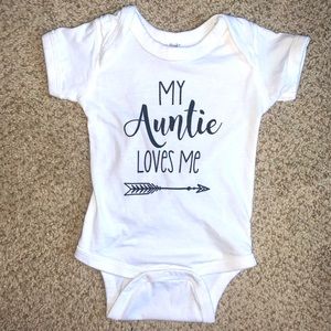 My Auntie Loves Me Bodysuit gender neutral